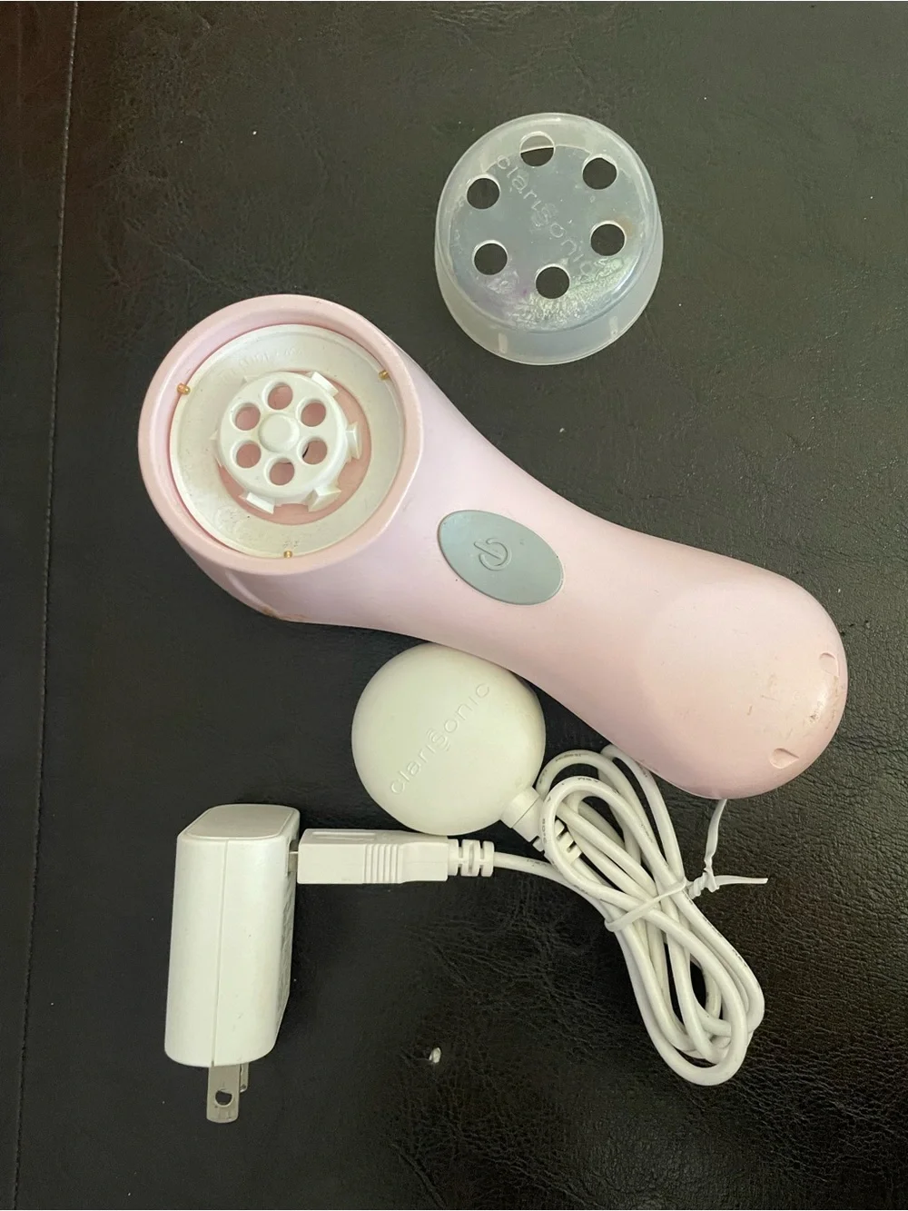 Clarisonic includes comfortably puck